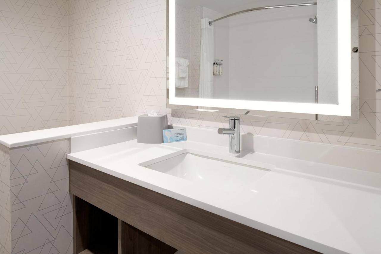 Holiday Inn Express & Suites - Hollister By Ihg מראה חיצוני תמונה