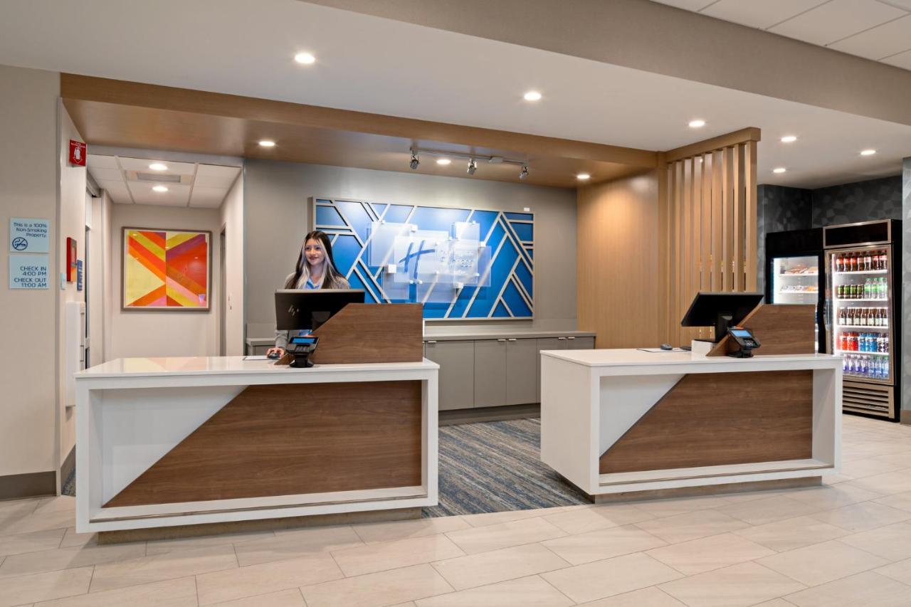 Holiday Inn Express & Suites - Hollister By Ihg מראה חיצוני תמונה
